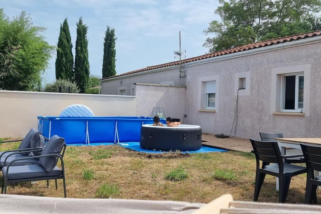 Maison Au Calme Entre Collegues Ou Famille - La Boheme - Saint-Seurin-sur-l'Isle Extérieur photo